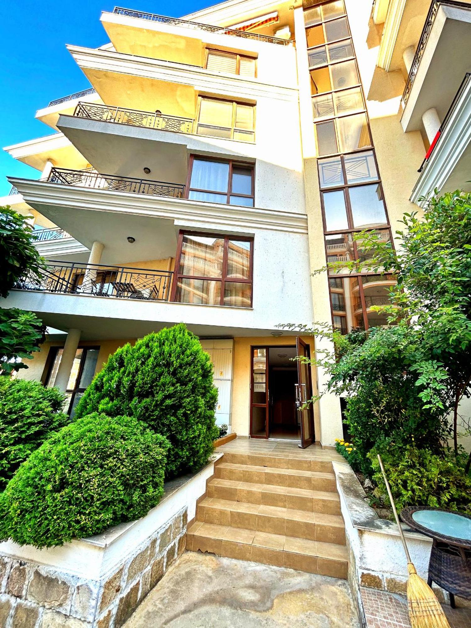 Apartment Calabria Sveti Vlas Exterior photo